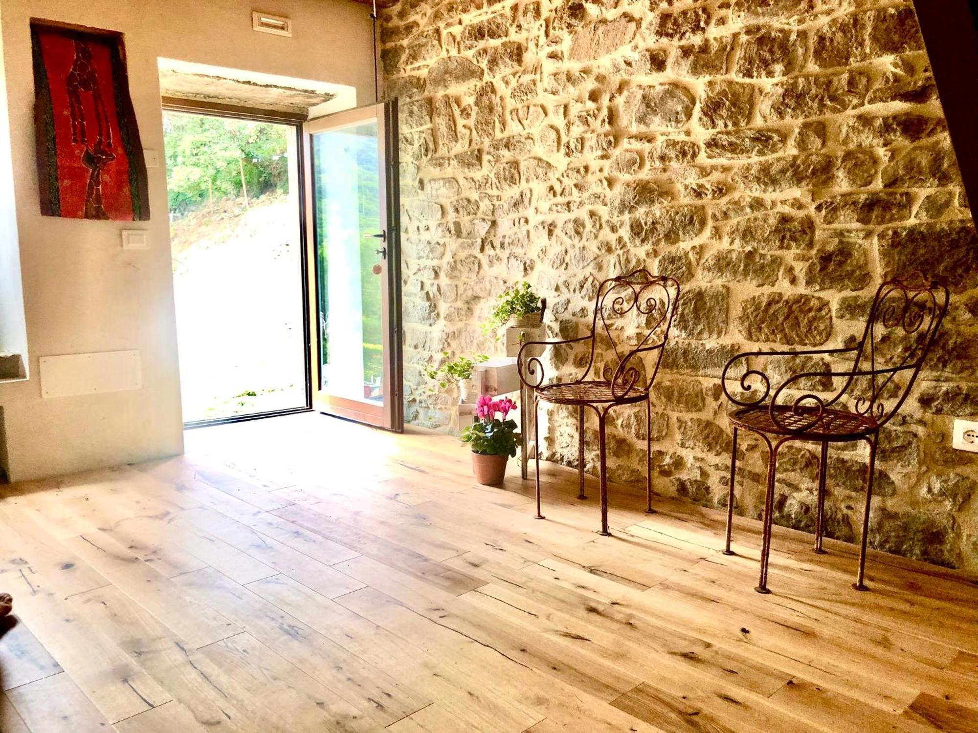 Poggioni Bio Agriturismo Alba Etrusca Di Cortona - Organic Farmhouse- Appartamento Lavanda-Appartamento Rosmarino - Vasca Idromassaggio Esterna מראה חיצוני תמונה